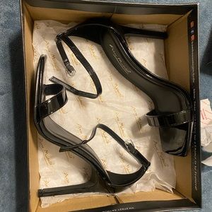 Black Anne Michelle Heels